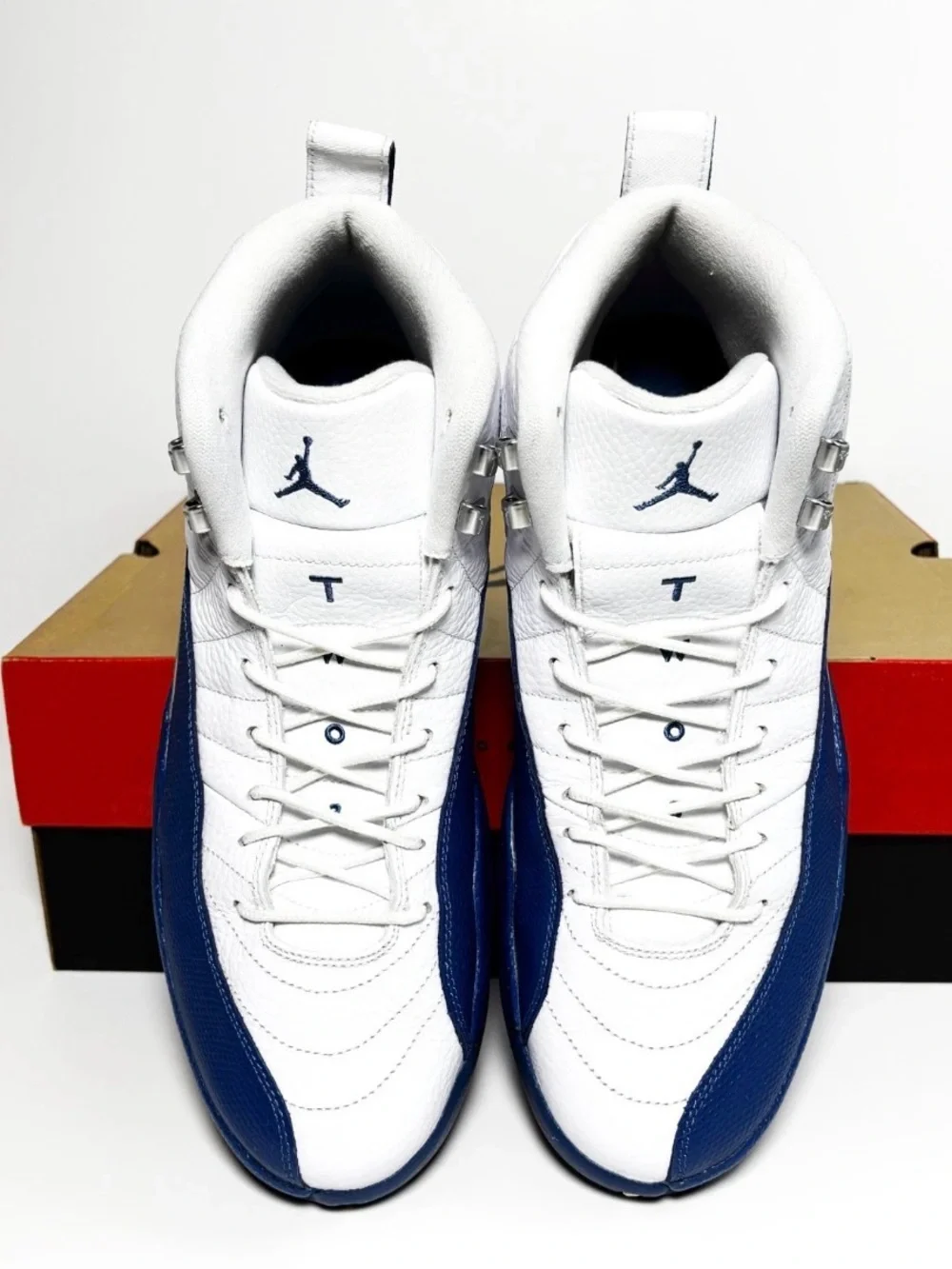 Nike Air Jordan 12 130690-113 French Blue 2016 size 11 Mens